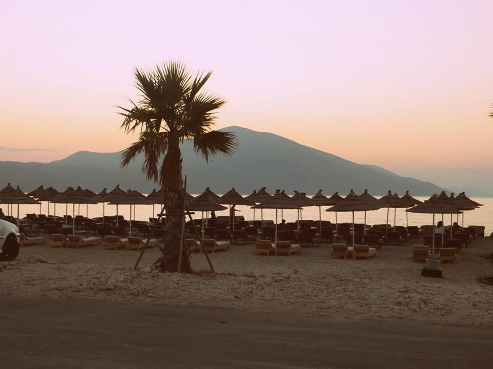 Kompleksi Turistik Edir Orikum Εξωτερικό φωτογραφία