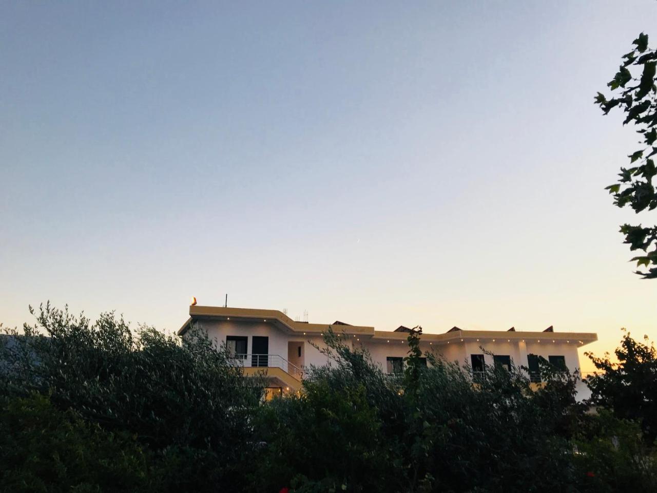 Kompleksi Turistik Edir Orikum Εξωτερικό φωτογραφία